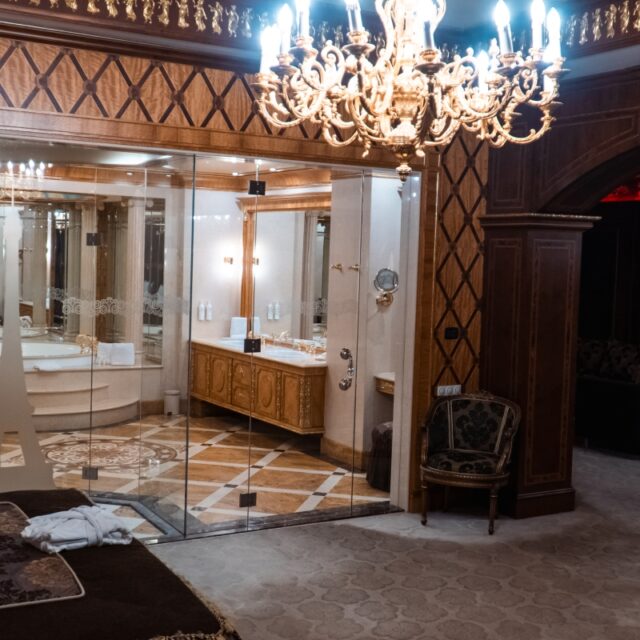 Suite Room «Paris» — 3